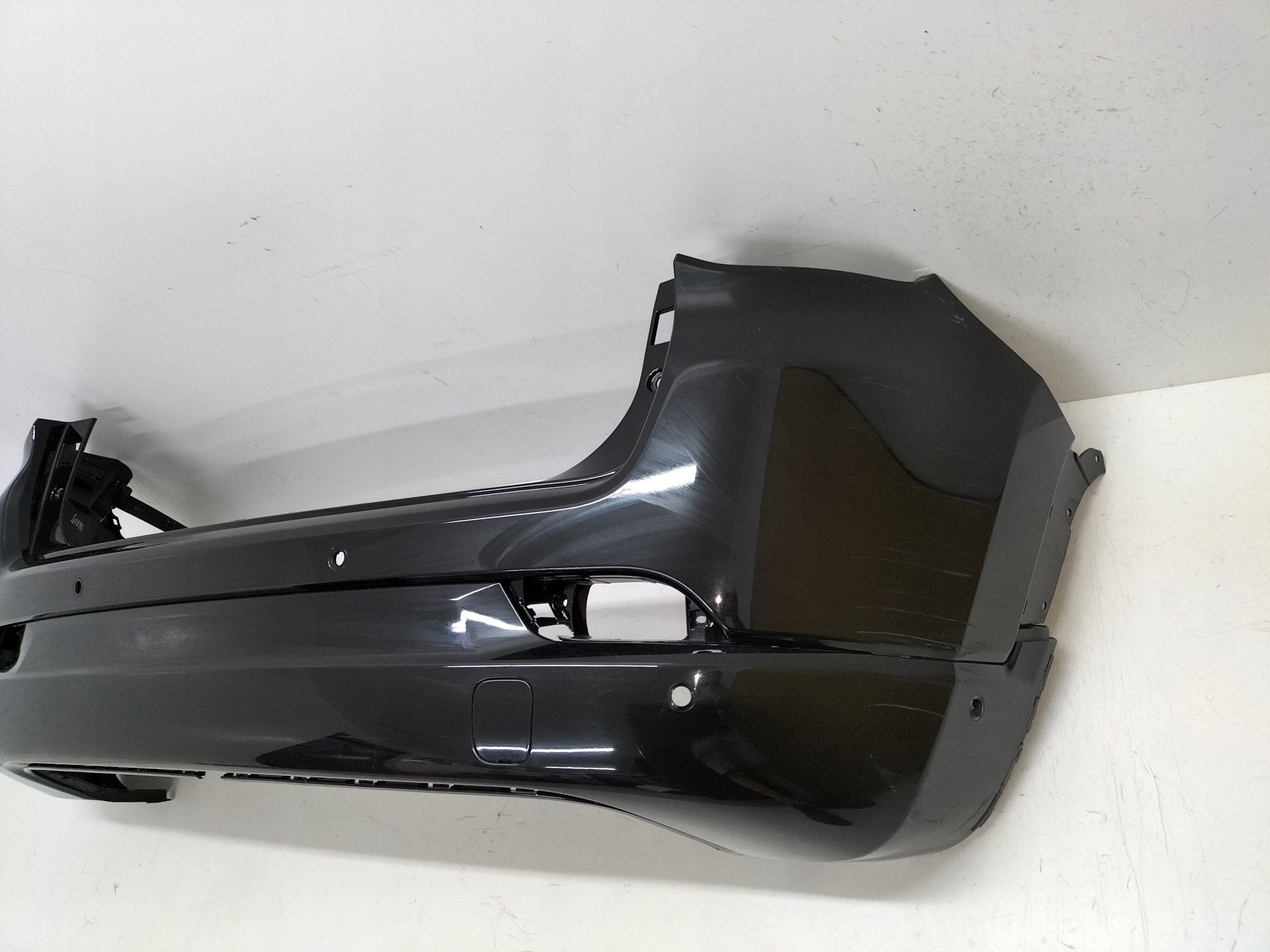 ZADNÝ NÁRAZNÍK JEEP COMPÁS S    II LIFT 20-