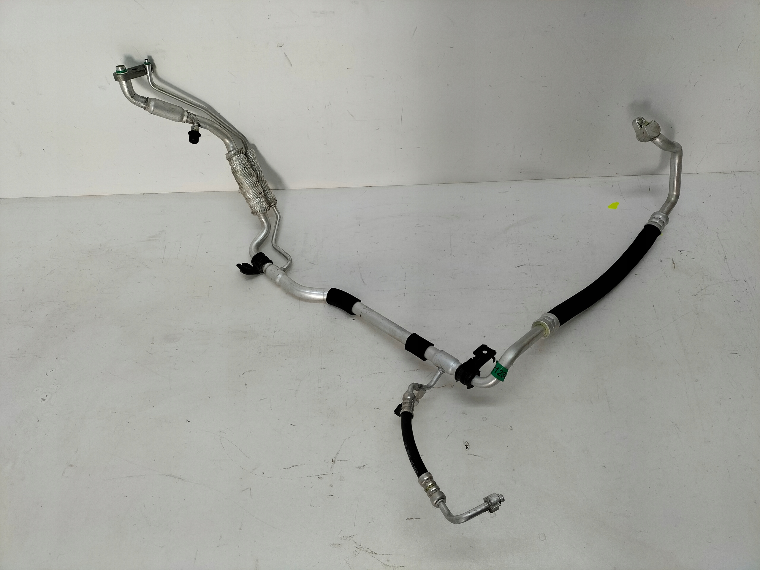HADICA TRUBKA KLIMATIZACIE HYUNDAI I30 III 20- KIA CEED X-CEED 22-