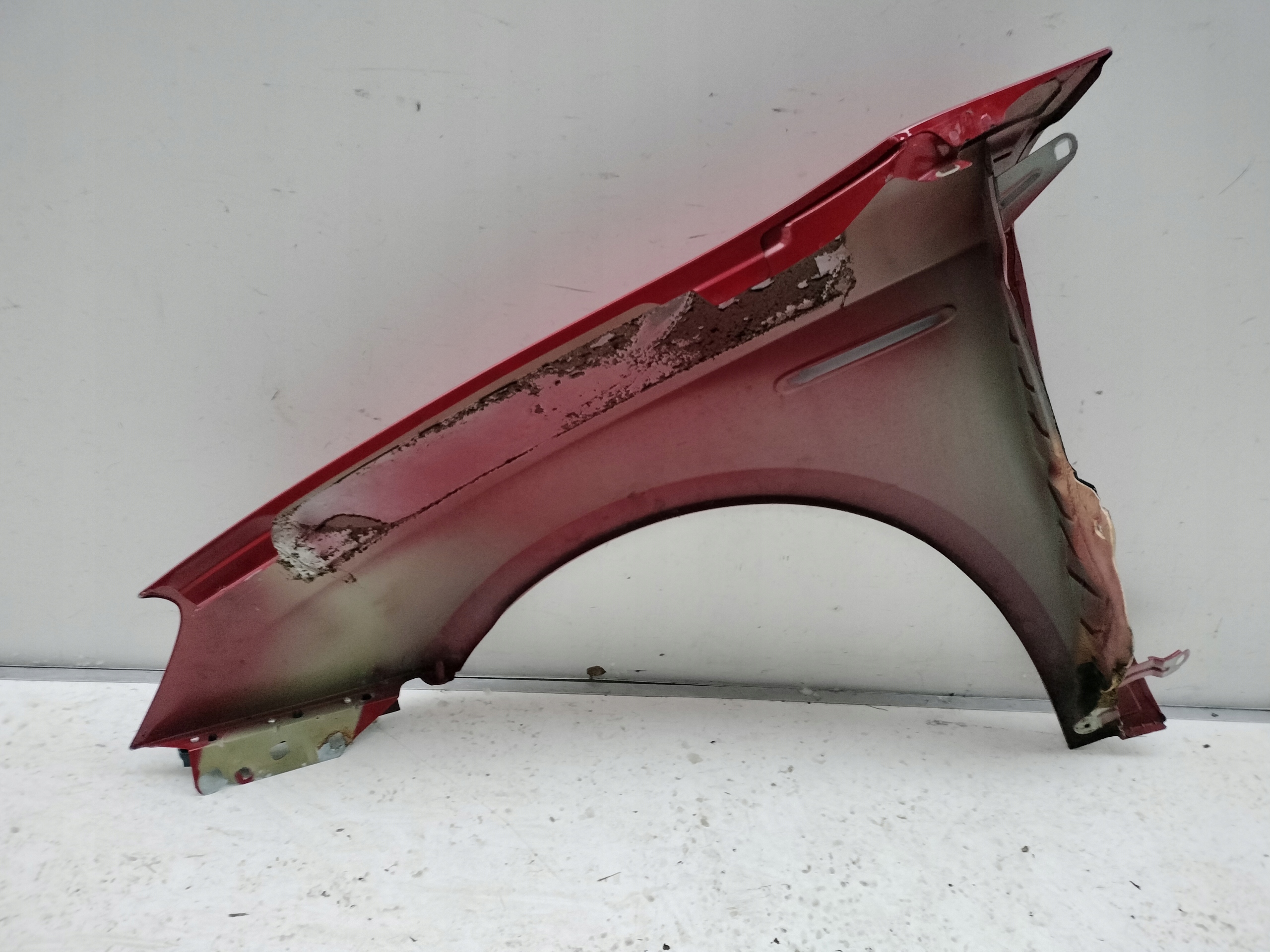 PRAVÝ PREDNÝ BLATNÍK ALFA ROMEO GIULIETTA 10- NR 38671