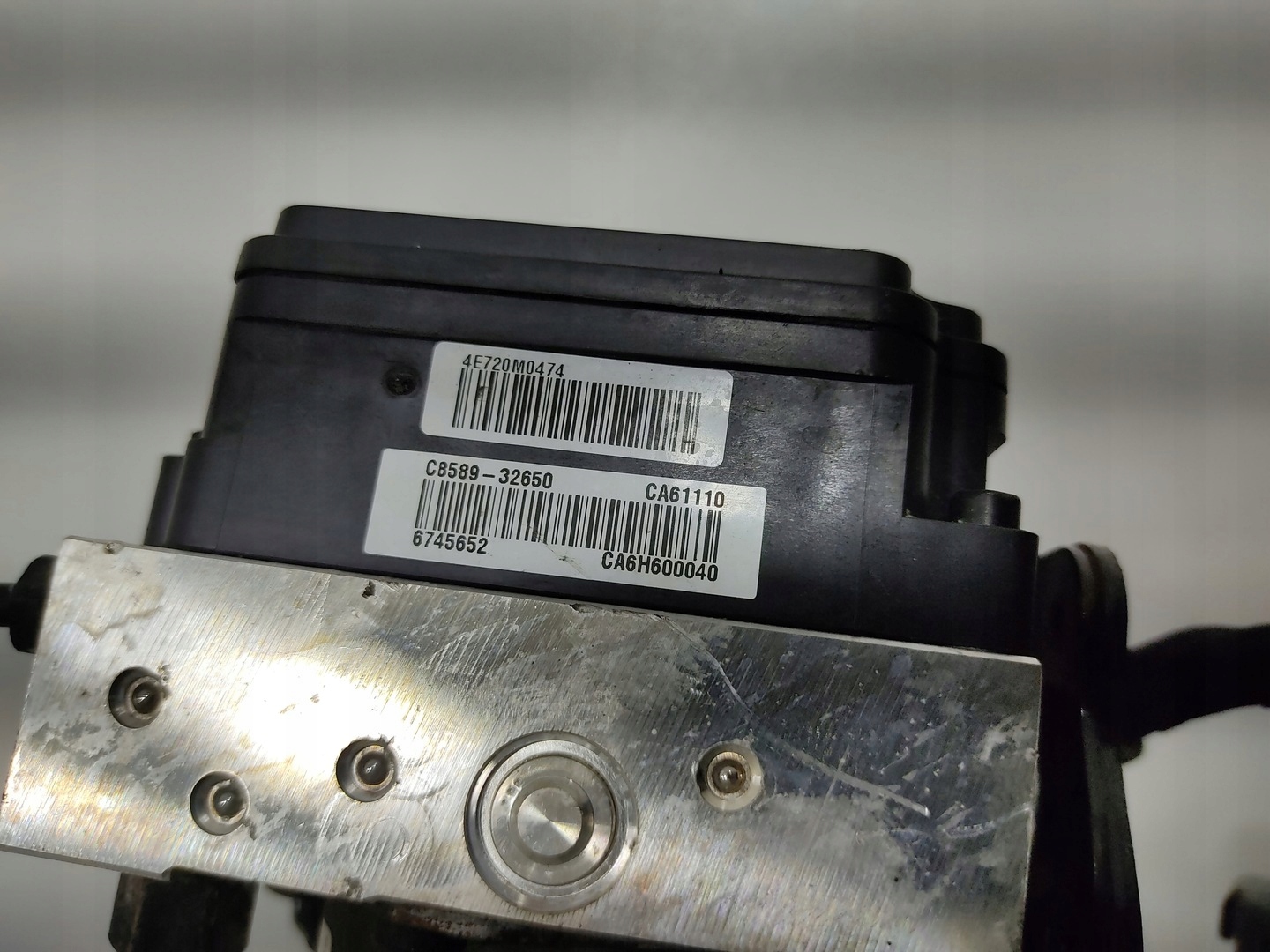 KOCKA ABS HYUNDAI I20 II 58900-C8360 58920-C8360