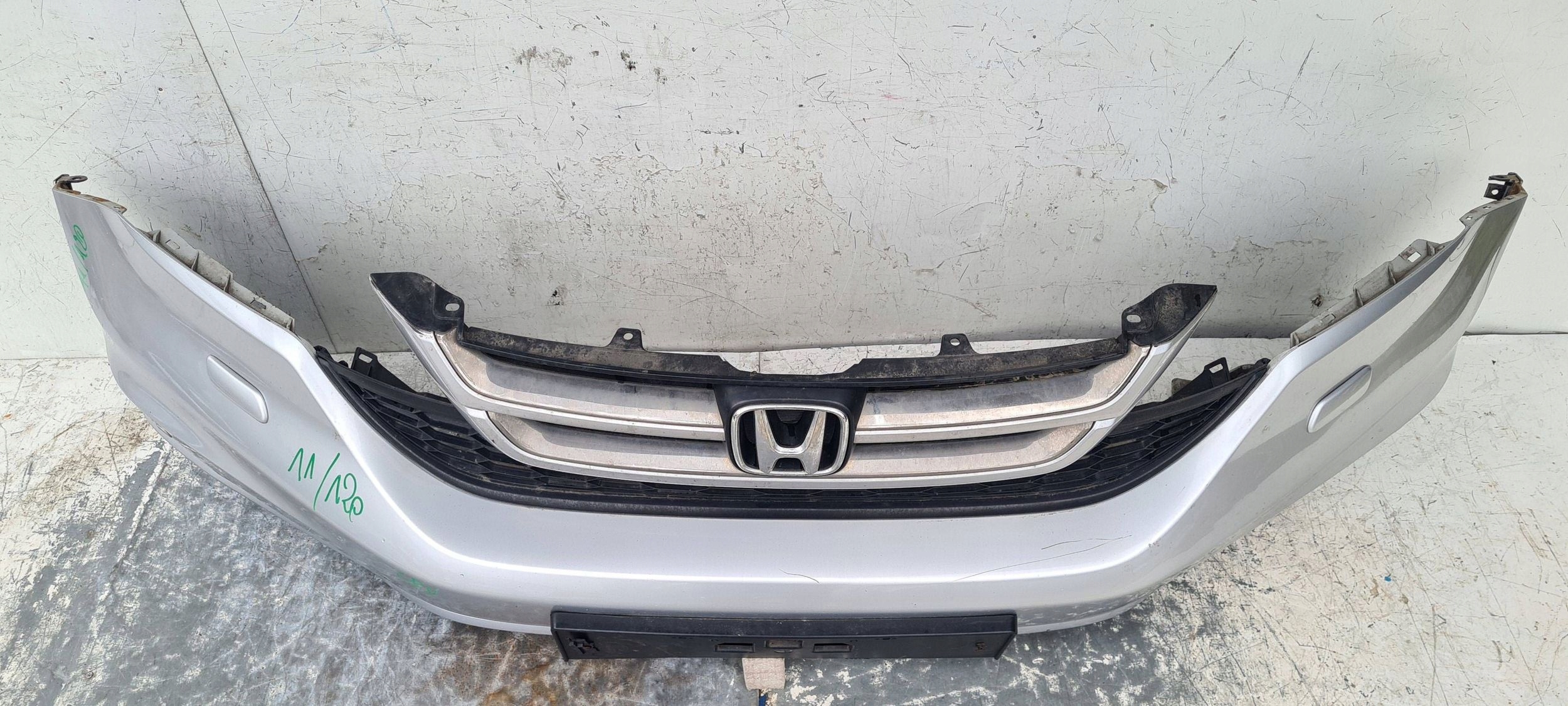 HONDA CR-V CRV 3 III LIFT XENON PDC PREDNÝ NÁRAZNÍK