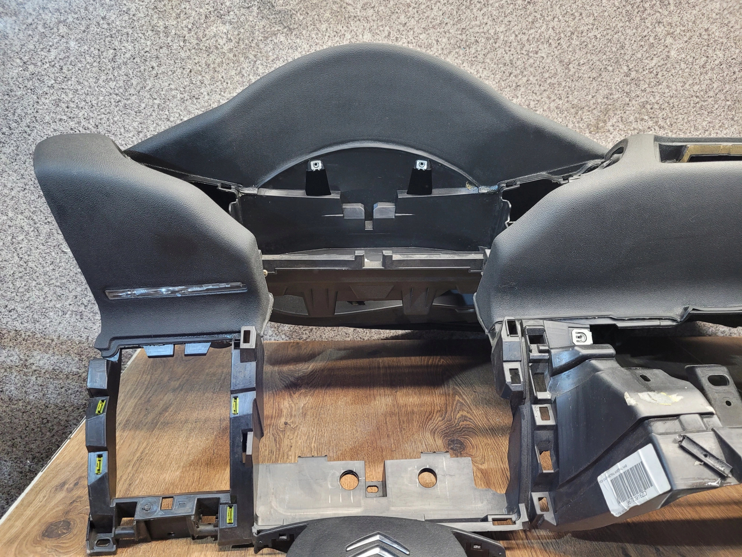 CITROEN C5 III 08- PRISTROJOVA DOSKA, AIRBAGY, PASY