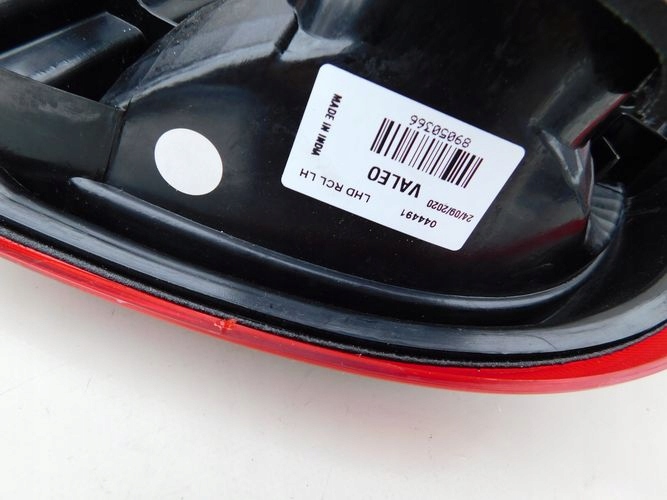 NISSAN MICRA K13 10-13  LAVE ZADNE SVETLO