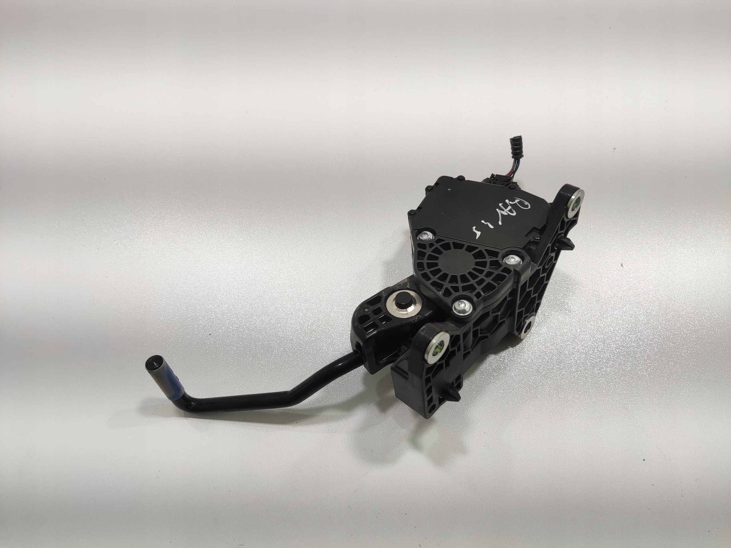 PLYNOVY PEDAL TOYOTA RAV4 V 2019-2024 78110-33140