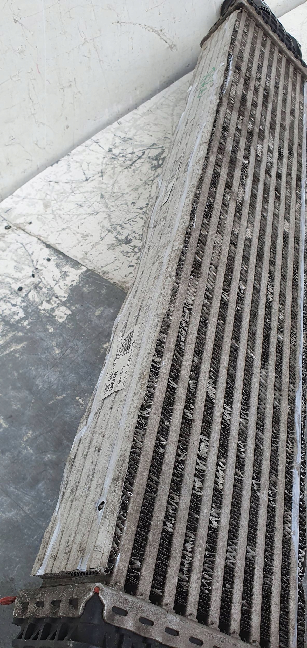 Audi A4 8K 2.0 tdi 8K0145805G INTERCOOLER CHLADIC