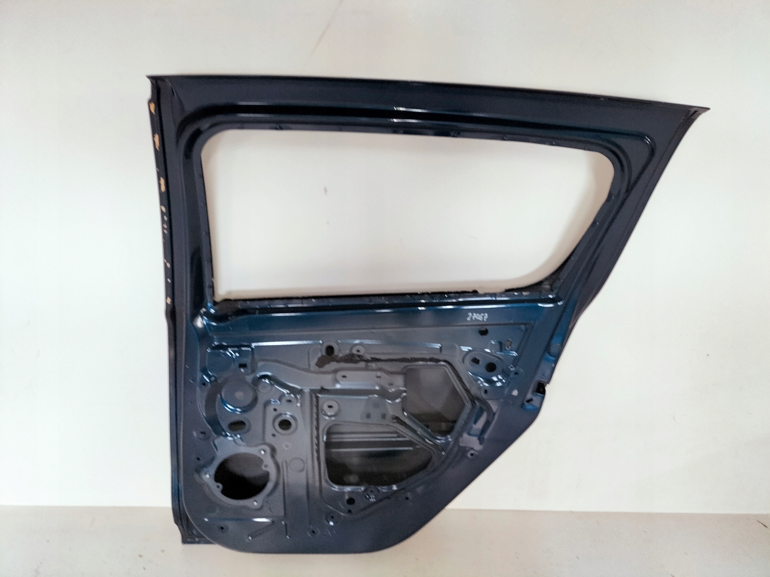 PRAVE ZADNE DVERE DACIA SANDERO II 12-20