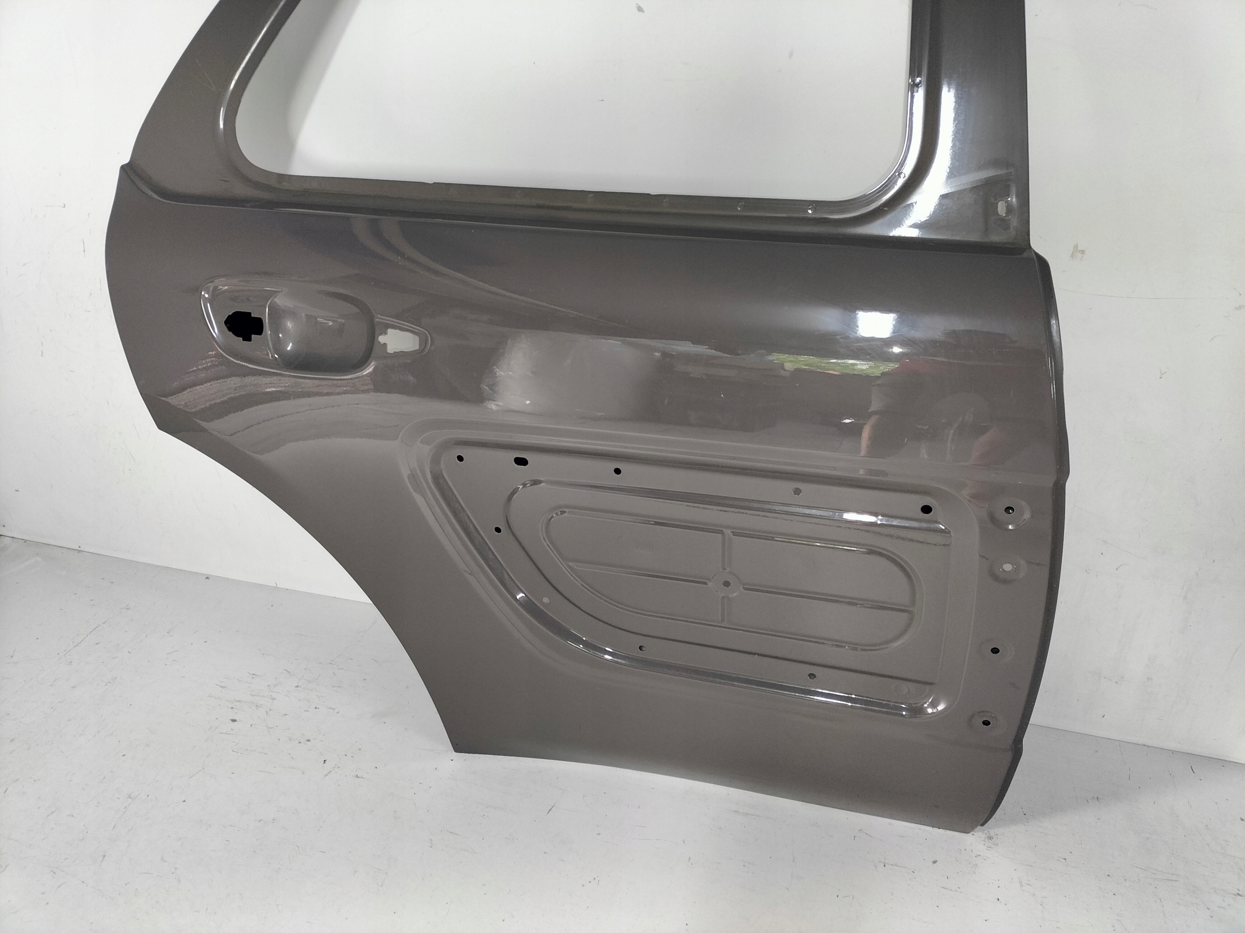 PRAVE ZADNE DVERE CITROEN C4 CACTUS 14-18