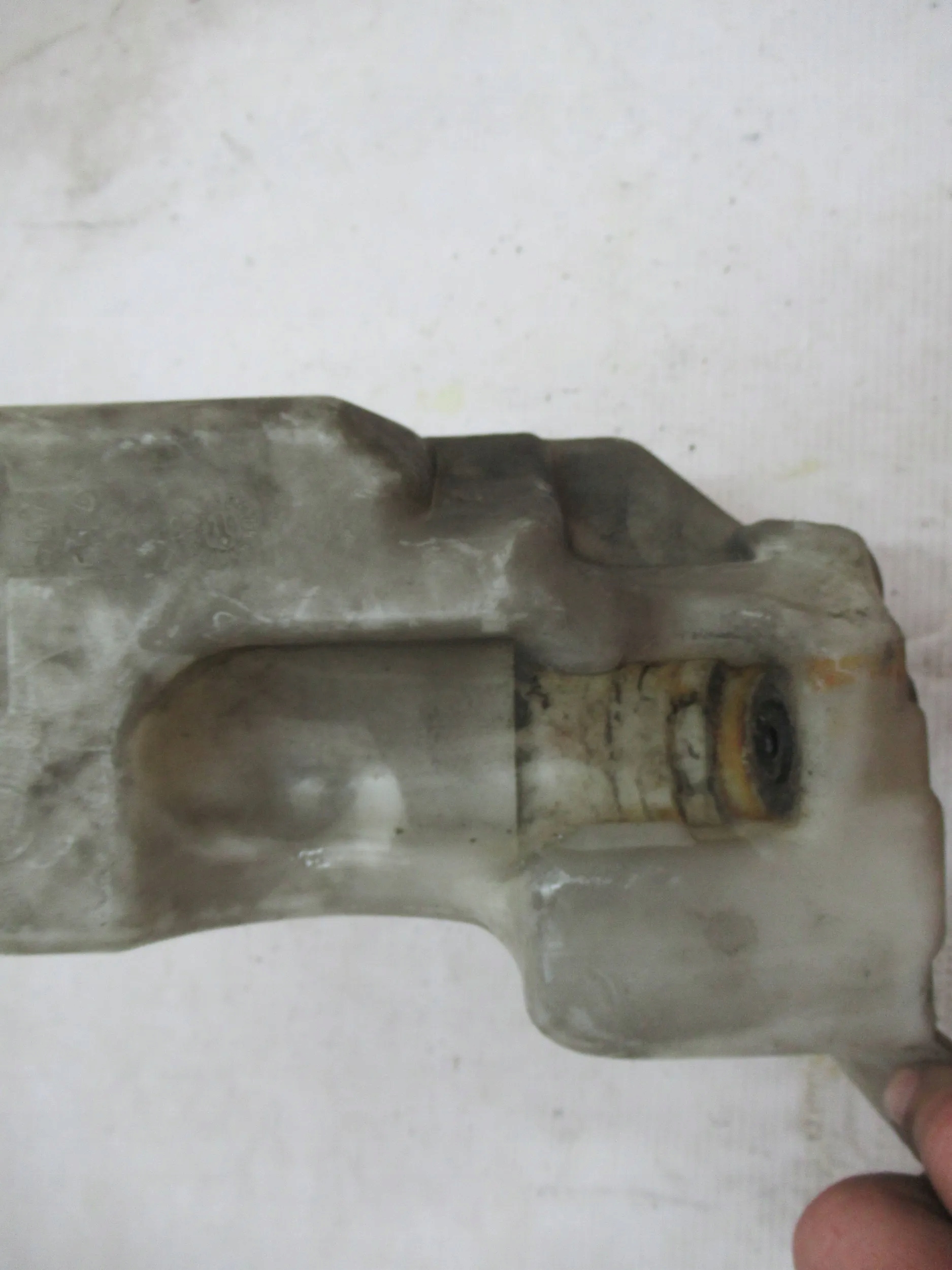 NÁDOBKA OSTREKOVAČOV SEAT LEON I