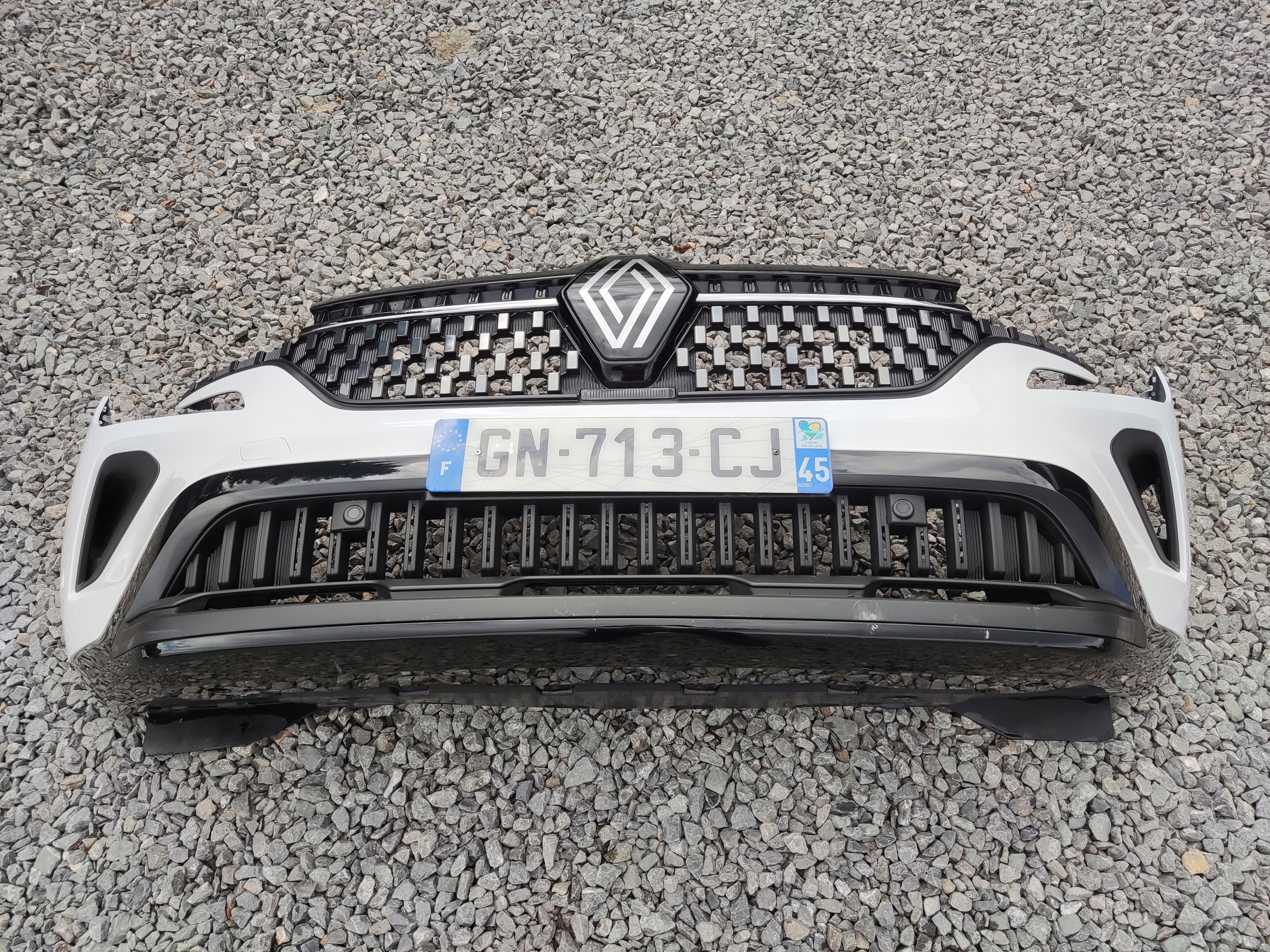 PREDNÝ NÁRAZNÍK KOMPLETNY PDC SENZORY RENAULT AUSTRAL 2022-2025