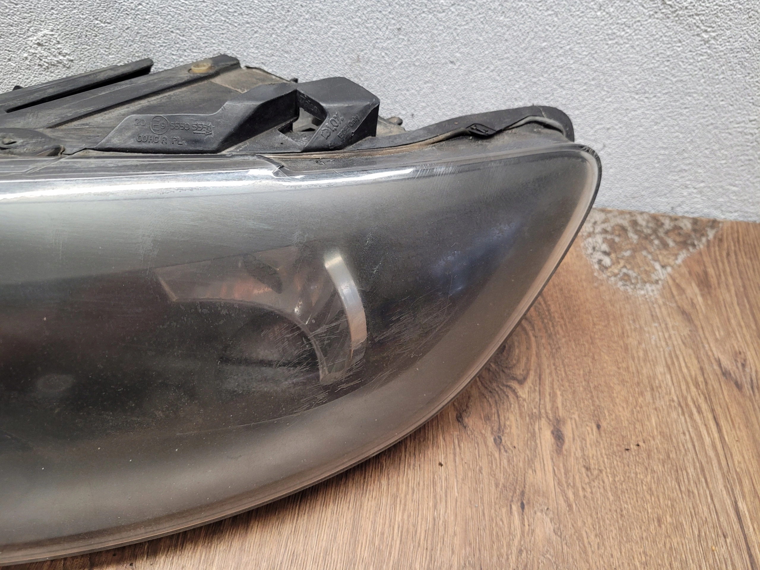 AUDI Q7 4L ĽAVÉ PREDNÉ SVETLO GB VERZIA 4L0941003K