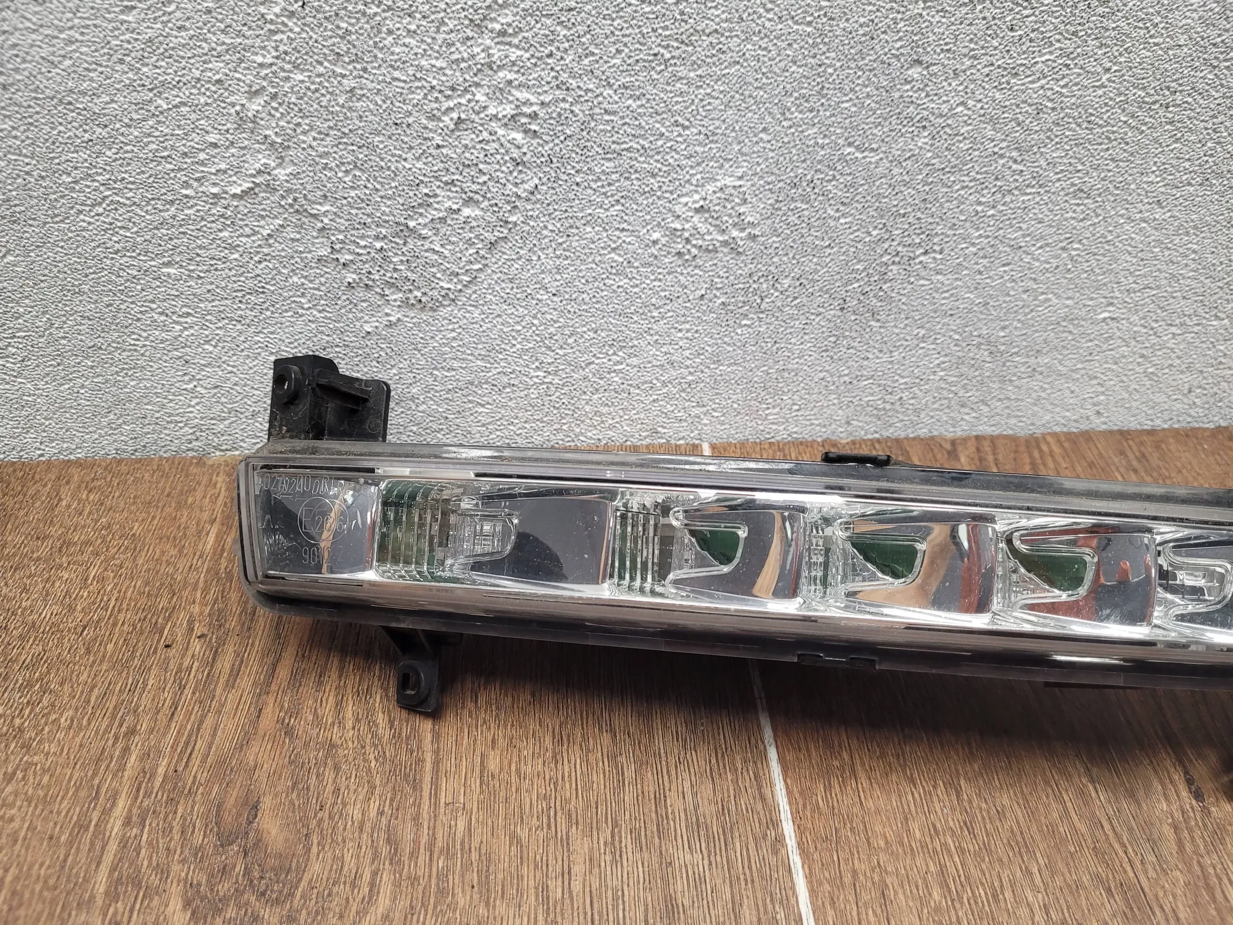 Citroen C4 Grand Picasso lift 17785002 DRL SVETLOe światł DENNÉ SVIETENIE