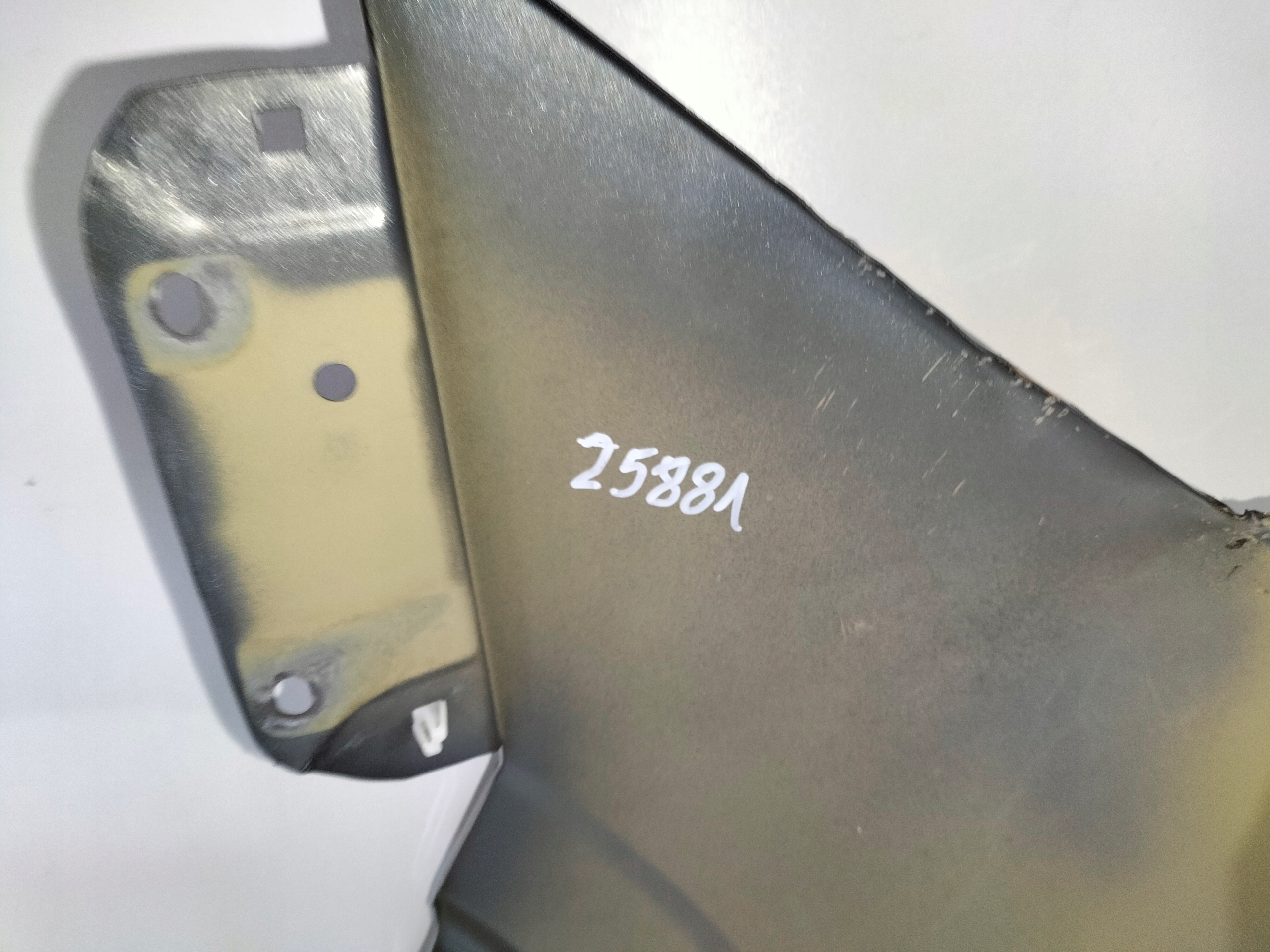 PRAVY PREDNY BLATNIK OPEL ANTARA 06-16