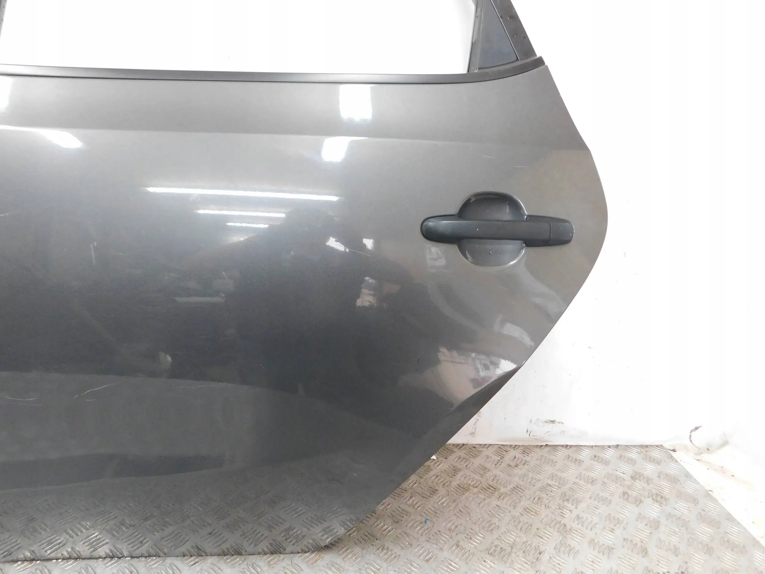 DVERE ZADNAZADNE ĽAVÉ HYUNDAI I30 HB 07-