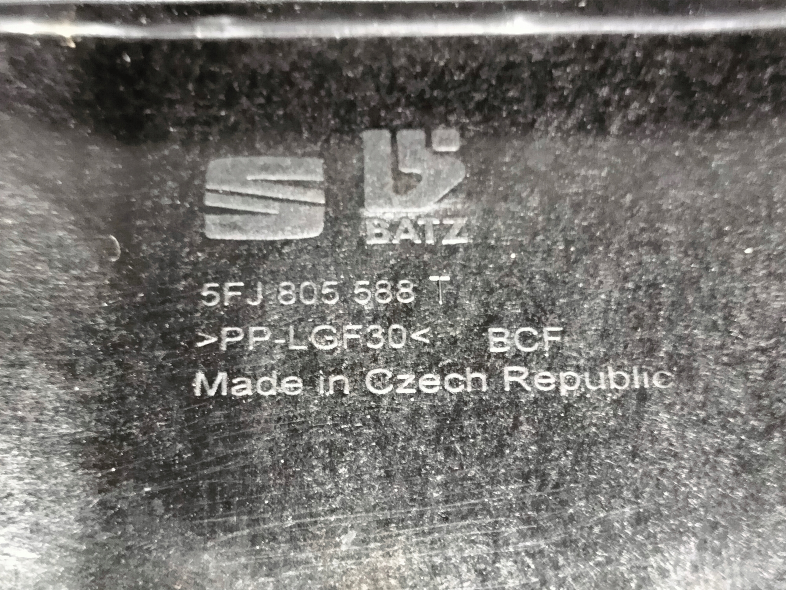 PREDNÉ ČELO SEAT TARRACO 18-