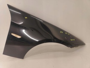 BMW e90 3 seria 05-12 PRAVY PREDNY BLATNIK BMW e90 3 seria 05-12 PRAVY PREDNY BLATNIK