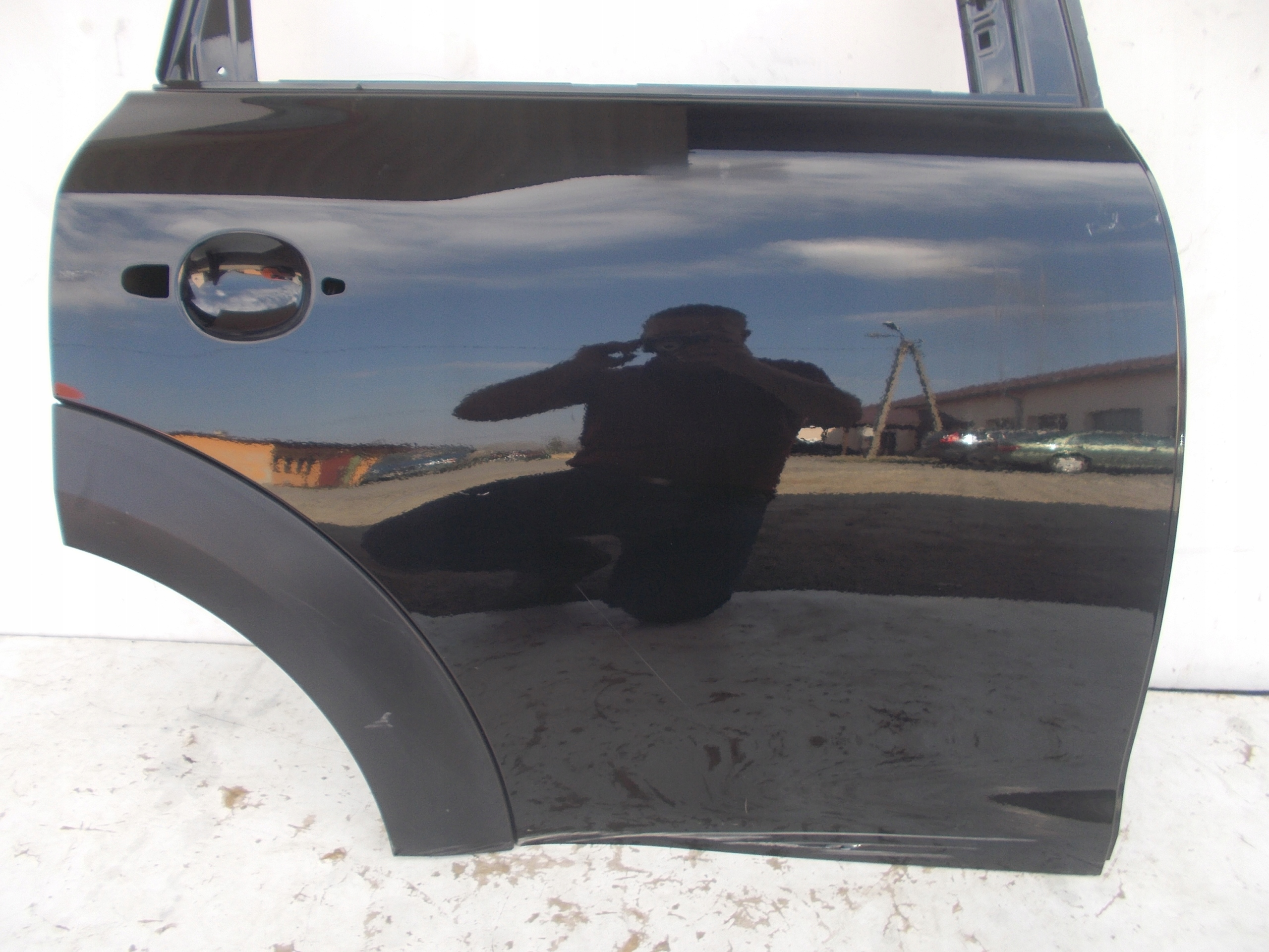 PRAVÉ ZADNÉ DVERE MINI COUNTRYMAN R60