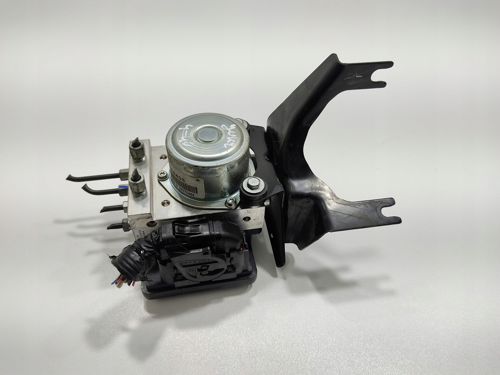 RIADIACA JEDNOTKA KOCKA ABS NISSAN JUKE I F15 47660BX80B 3904K204 TD8405 2010-2014