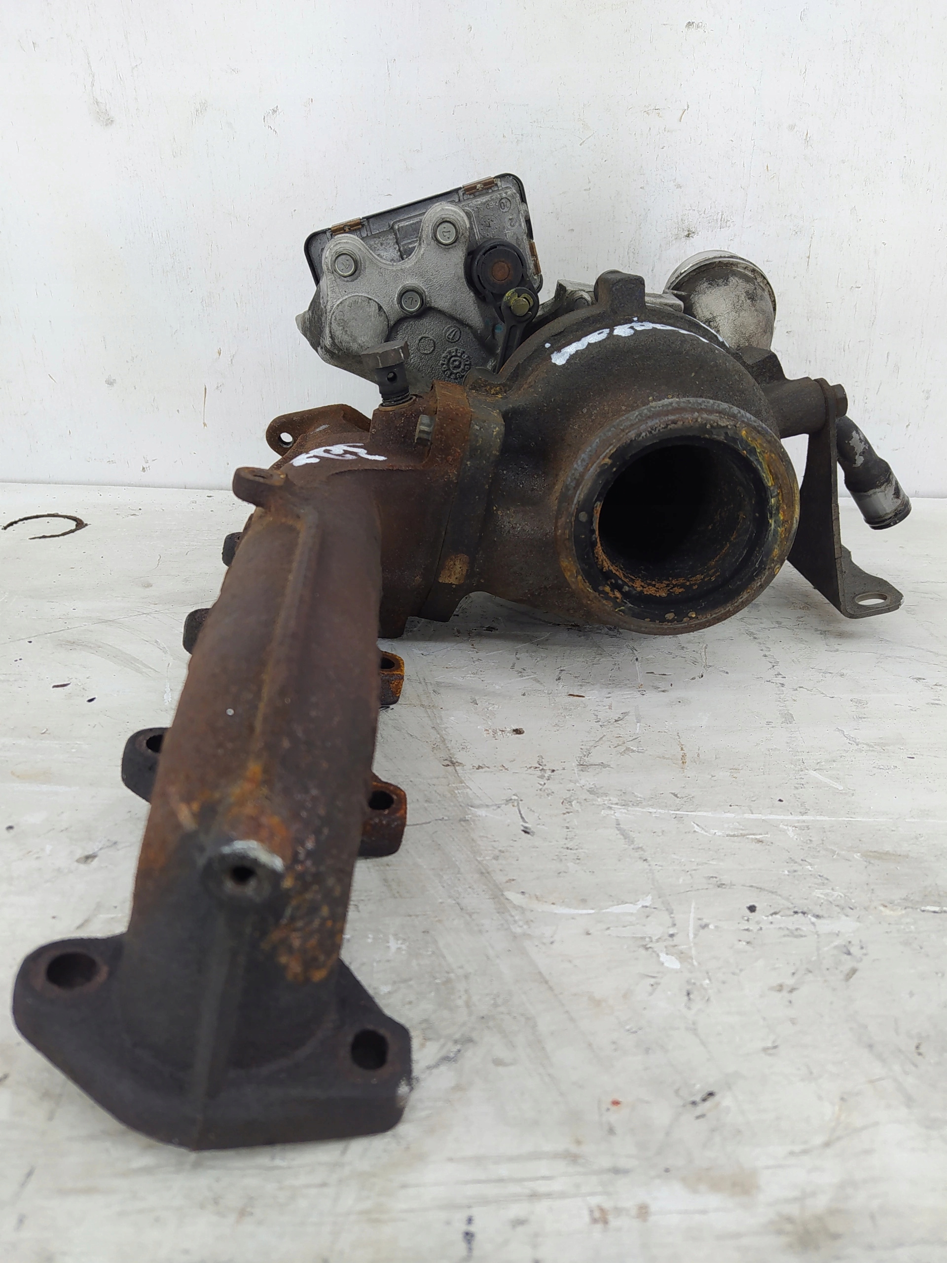 BMW F10 TURBO MECHANIZMUS 2.0 D 49335-19400 49335-00520