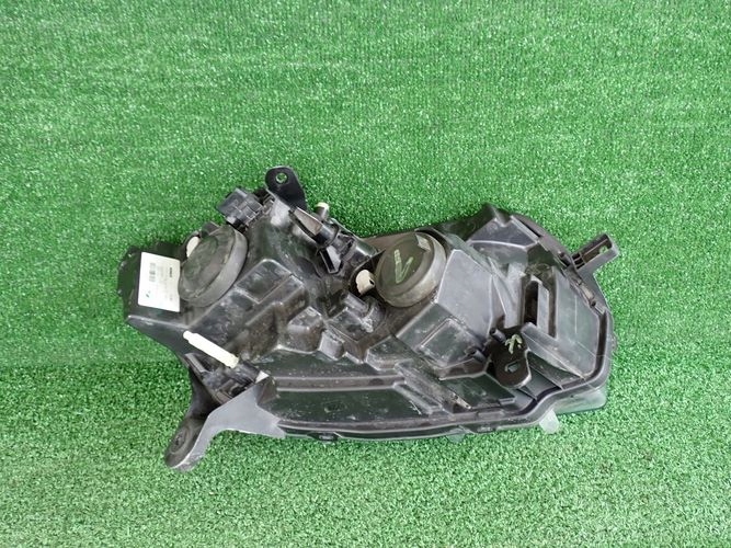 LOGAN SANDERO II LIFT 15- LAVE PREDNE SVETLO