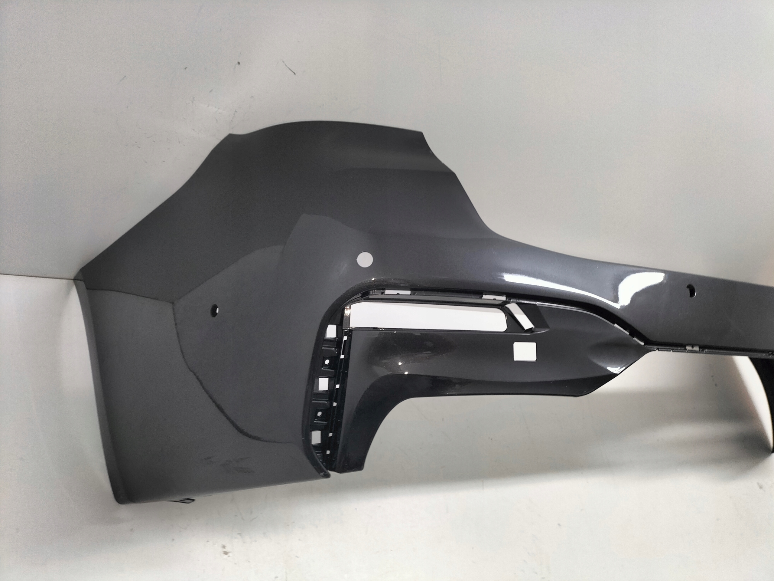 ZADNÝ NÁRAZNÍK BMW 5 G31 LIFT LCI 20- KOMBI