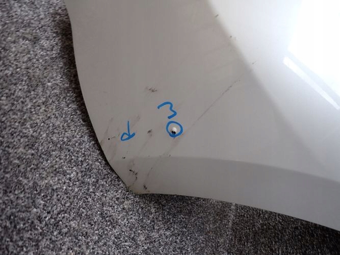 TOYOTA YARIS IV ZADNÝ NÁRAZNÍK