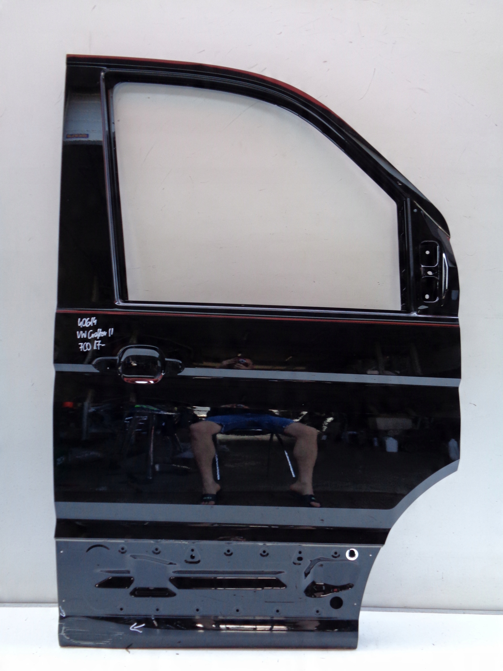 PRAVE PREDNE DVERE VW CRAFTER 7C 7C0 17- MAN TGE NR 40614