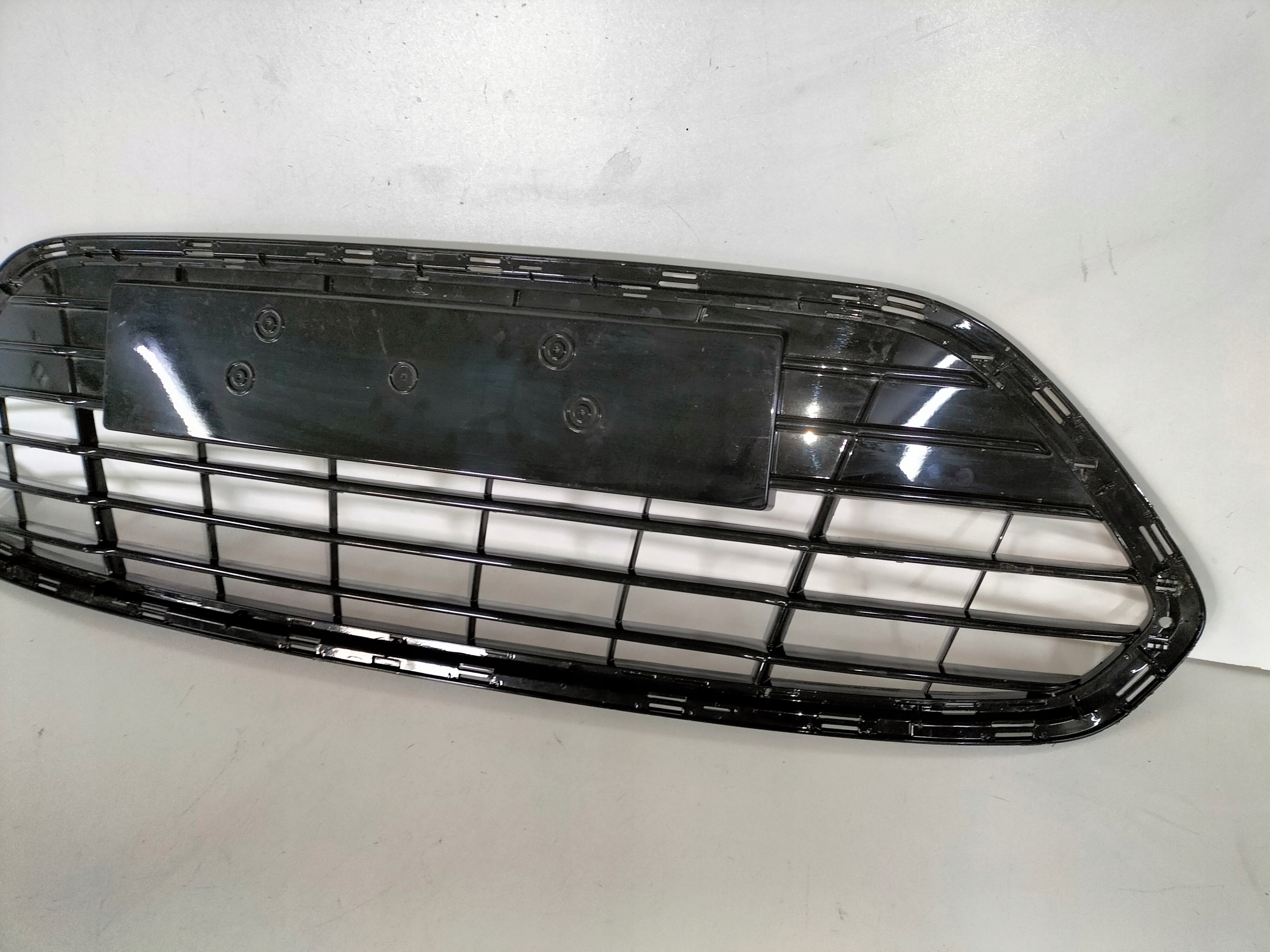 STREDOVÁ LIŠTA MRIEŽKA NÁRAZNÍKA FORD MONDEO MK4 LIFT 11-14