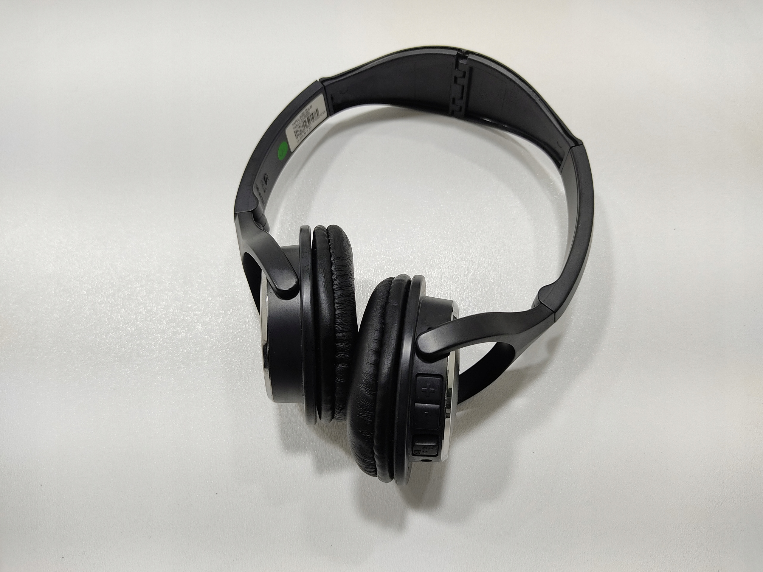 SŁUCHAWKI AUDIO ETUI KOBEREC PEUGEOT 3008 I 9665813380 2009-2015