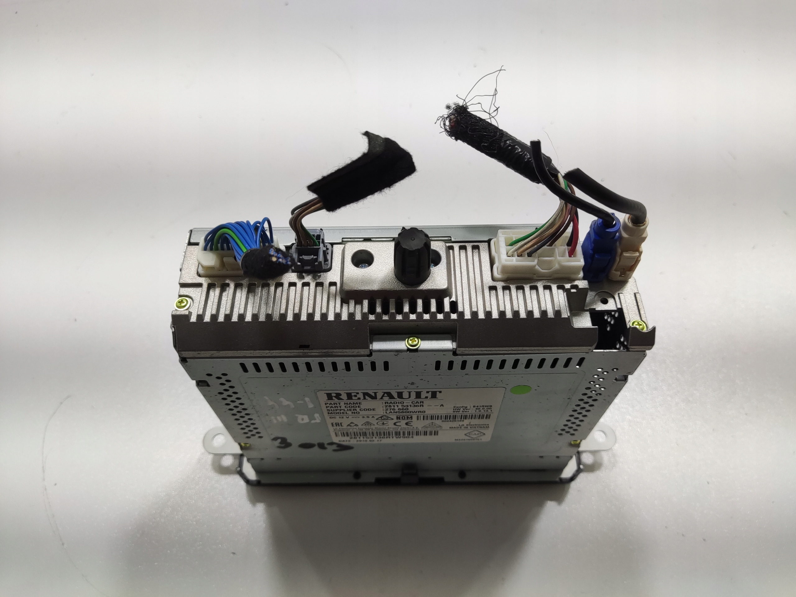 RADIO ORIGINAL DISPLEJ RENAULT TRAFIC III 2014-2019 281153136R