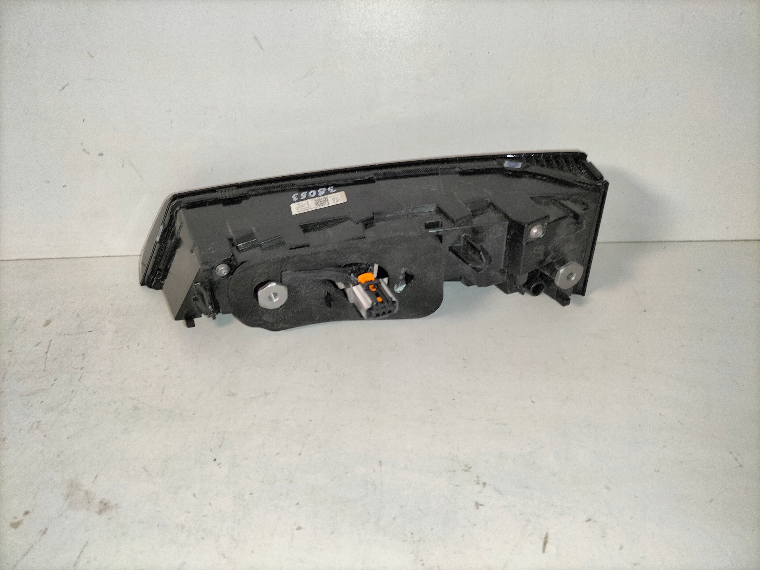 LAVE ZADNE SVETLO PEUGEOT 308 III T10 21-