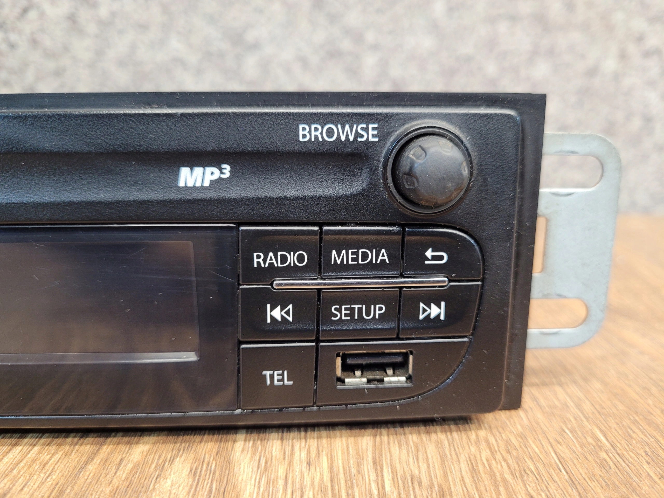 AUTORÁDIO USB ORIGINAL Renault MasterIII Movano B 281151185R R013-1DIN