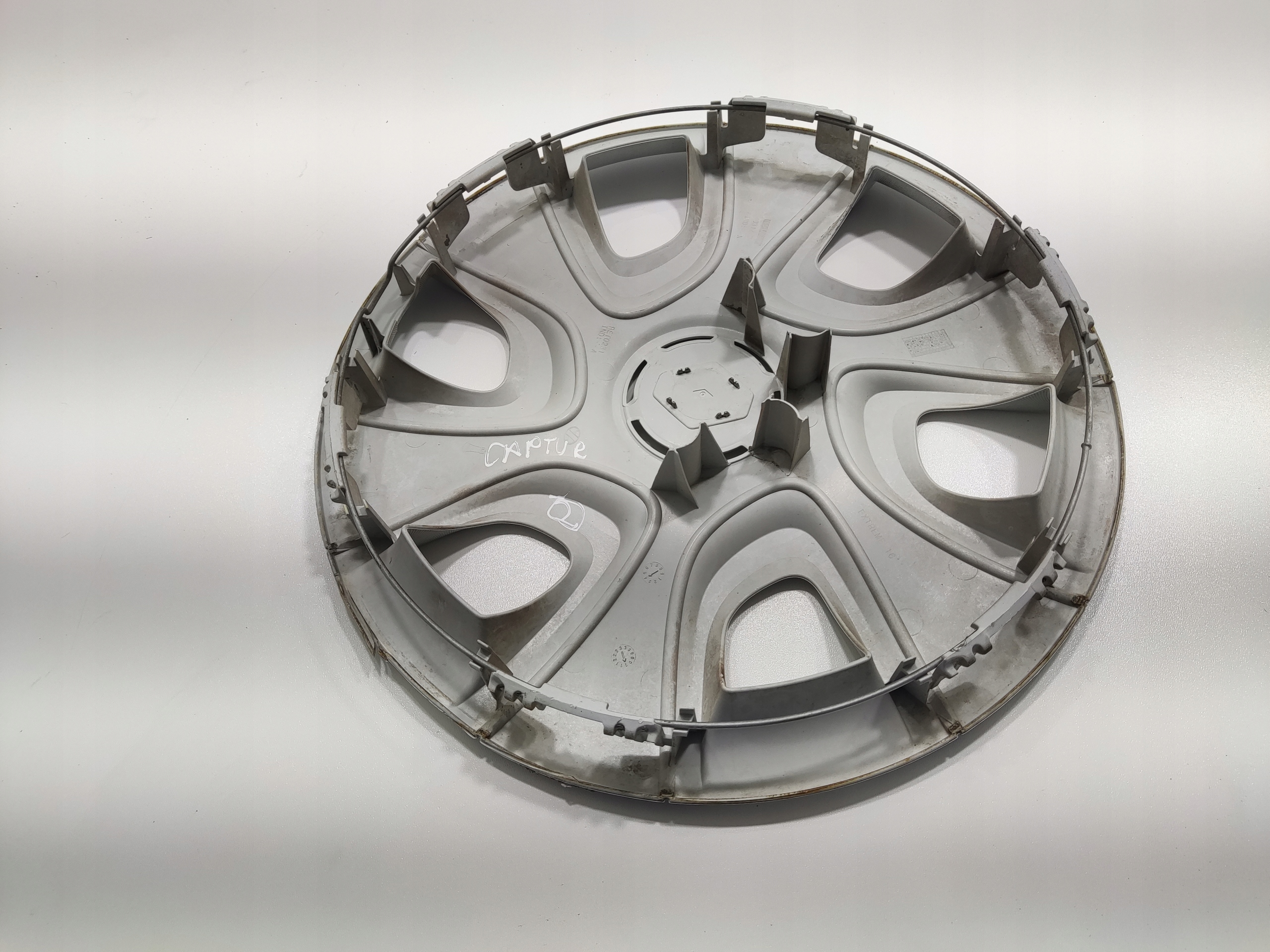 ORIGINALNY PUKLICA 16 CALI RENAULT CAPTUR I 2013-2019 403170156R