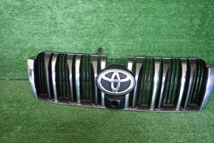 TOYOTA LAND CRUISER J150 09-13 MRIEZKA LISTA