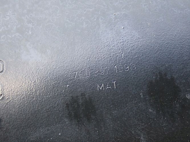 VW LIFT 10- VYSTUHA PREDNEHO NARAZNIKA