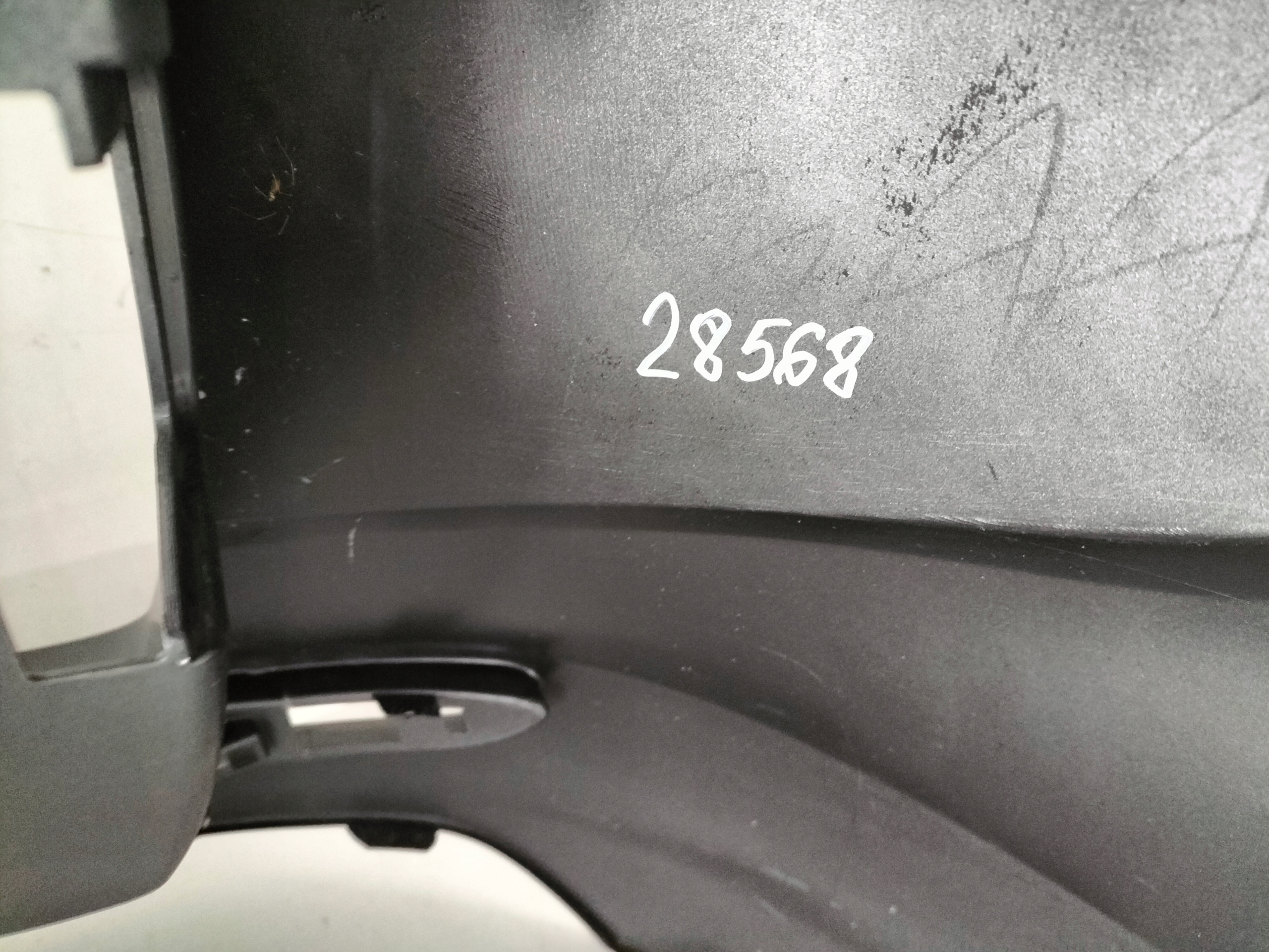 ZADNÝ NÁRAZNÍK RENAULT KOLEOS II 17-