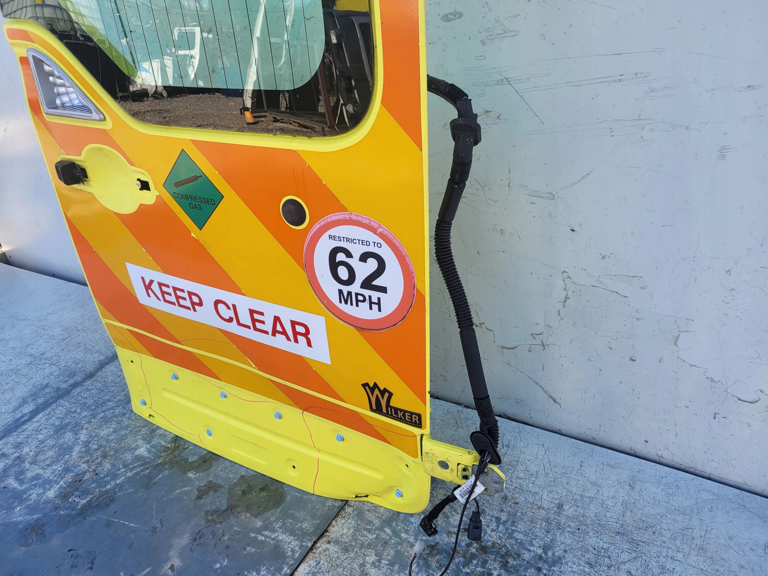 RENAULT MASTER III 3 PRAVE ZADNE DVERE SKLO