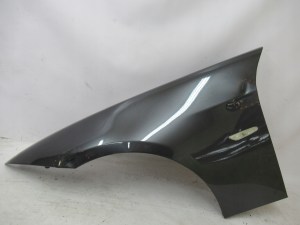 ĽAVÝ PREDNÝ BLATNÍK BMW 3 E90 E91 ĽAVÝ PREDNÝ BLATNÍK BMW 3 E90 E91