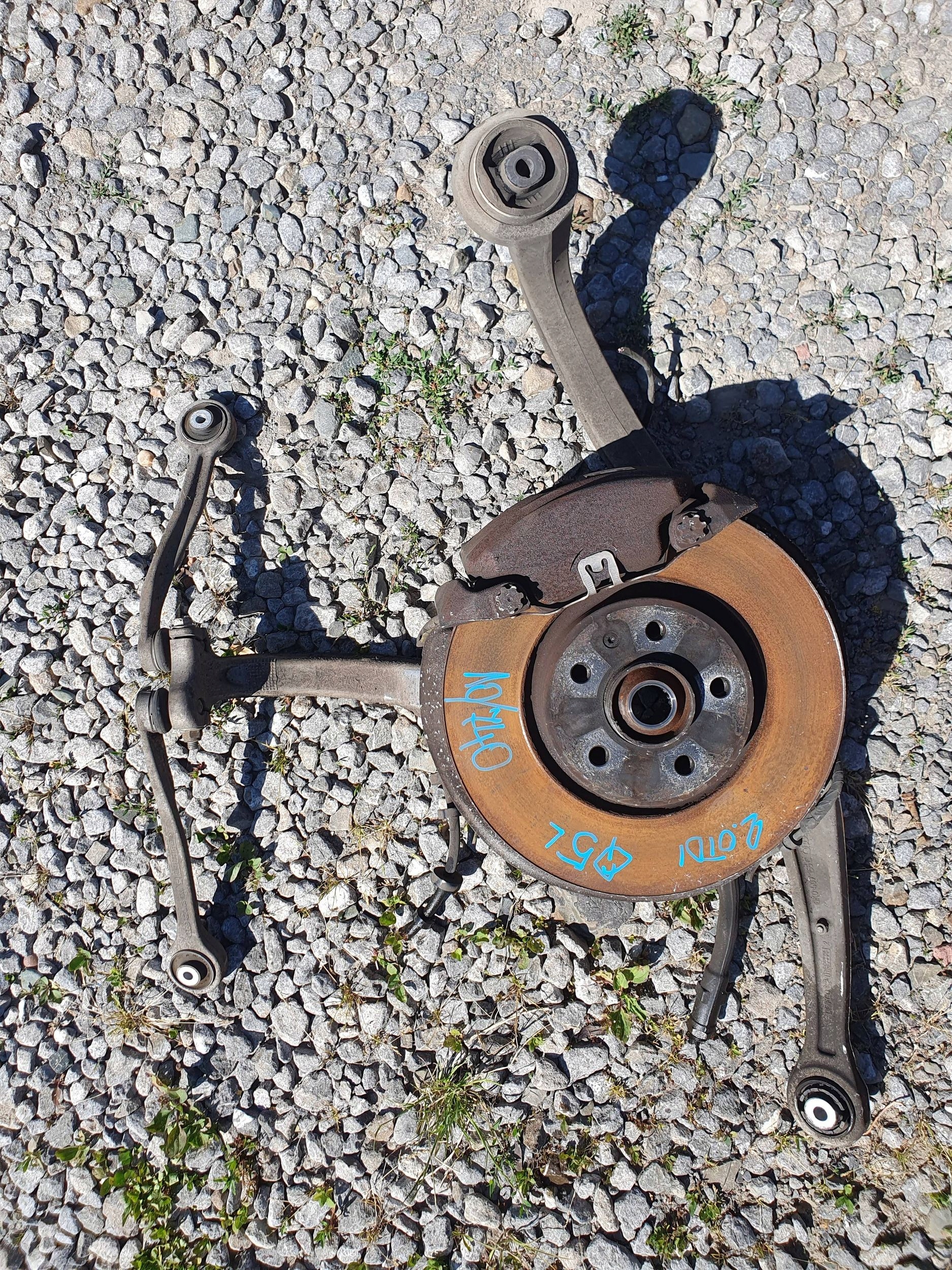 Audi Q5 8r 2.0 tdi 8k0407241ac OTOC LAVY LAVA PREDNÝ PREDNÁ