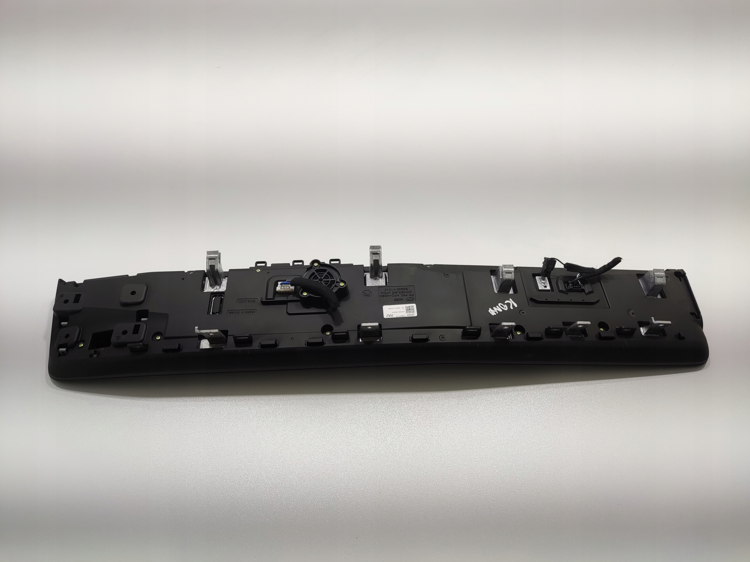 DISPLEJ RADIA NAVIGACIE HYUNDAI KONA II 940M3BE200 2023-2025