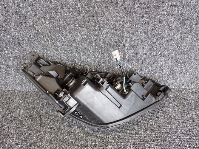 TOYOTA YARIS III LED LIFT 14-17 LAVE PREDNE SVETLO