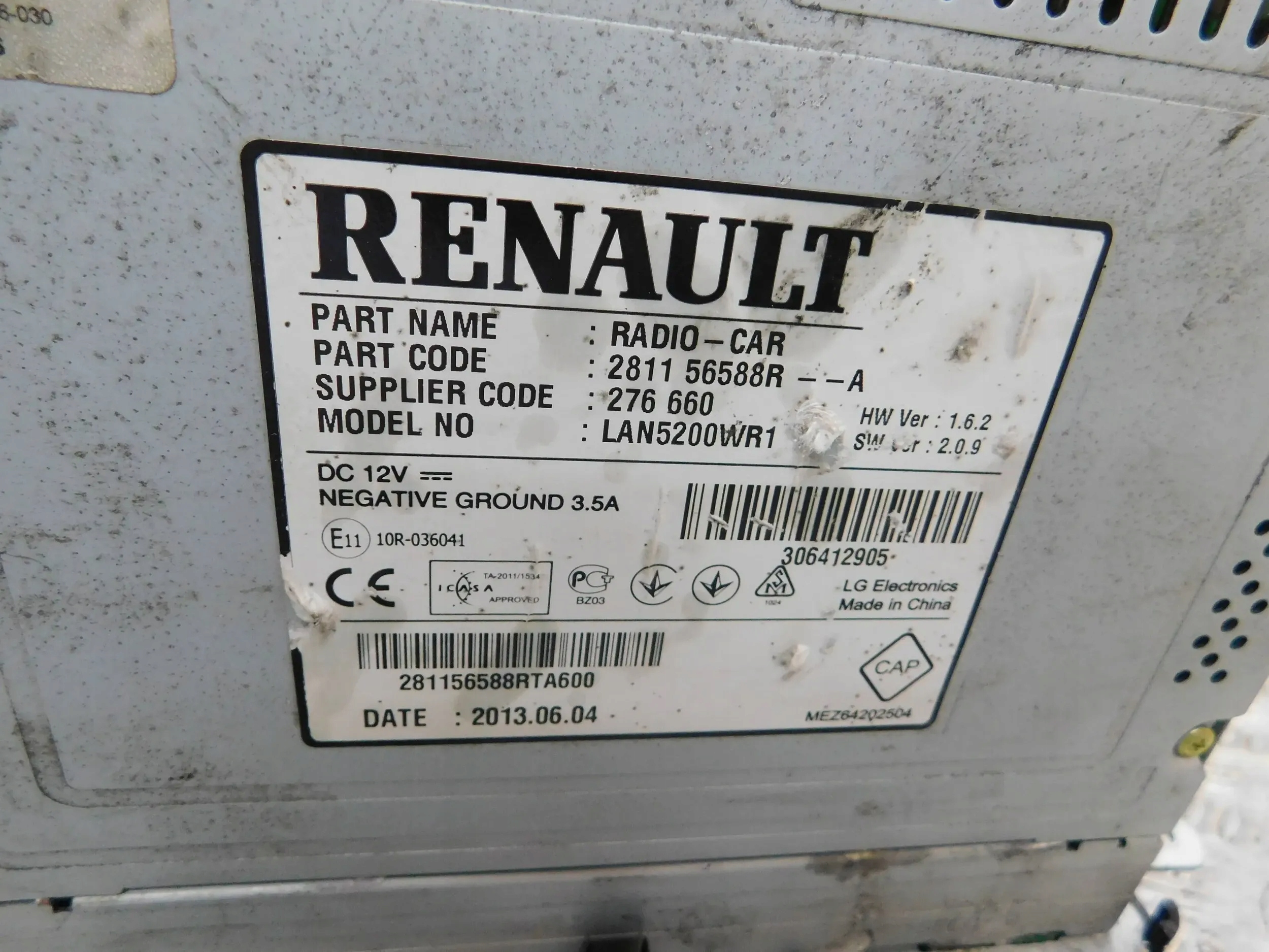RADIO NAVIGACIA DACIA LOGAN II 2 281156588R