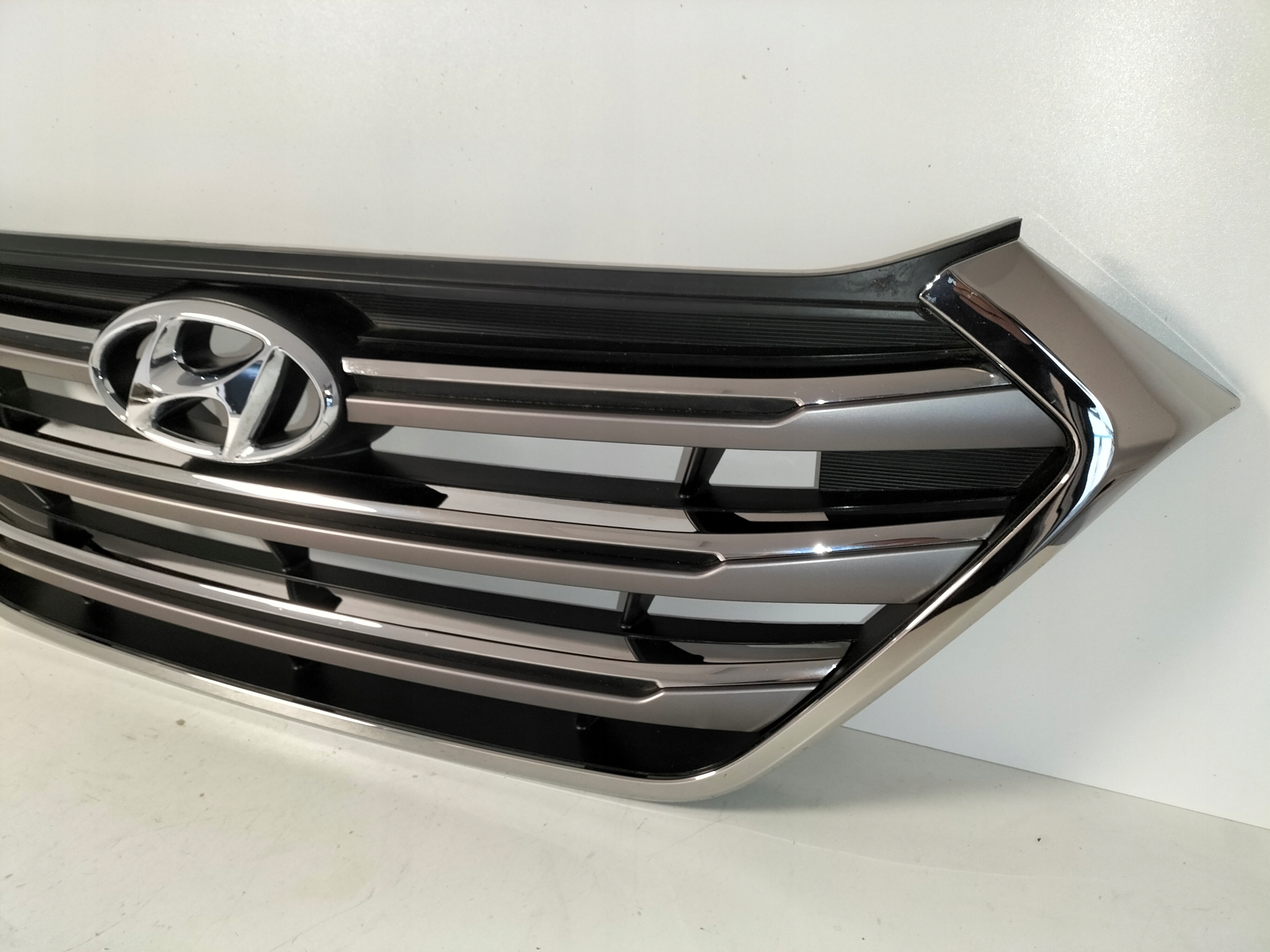 MRIEZKA LISTA HYUNDAI TUCSON III 15-18