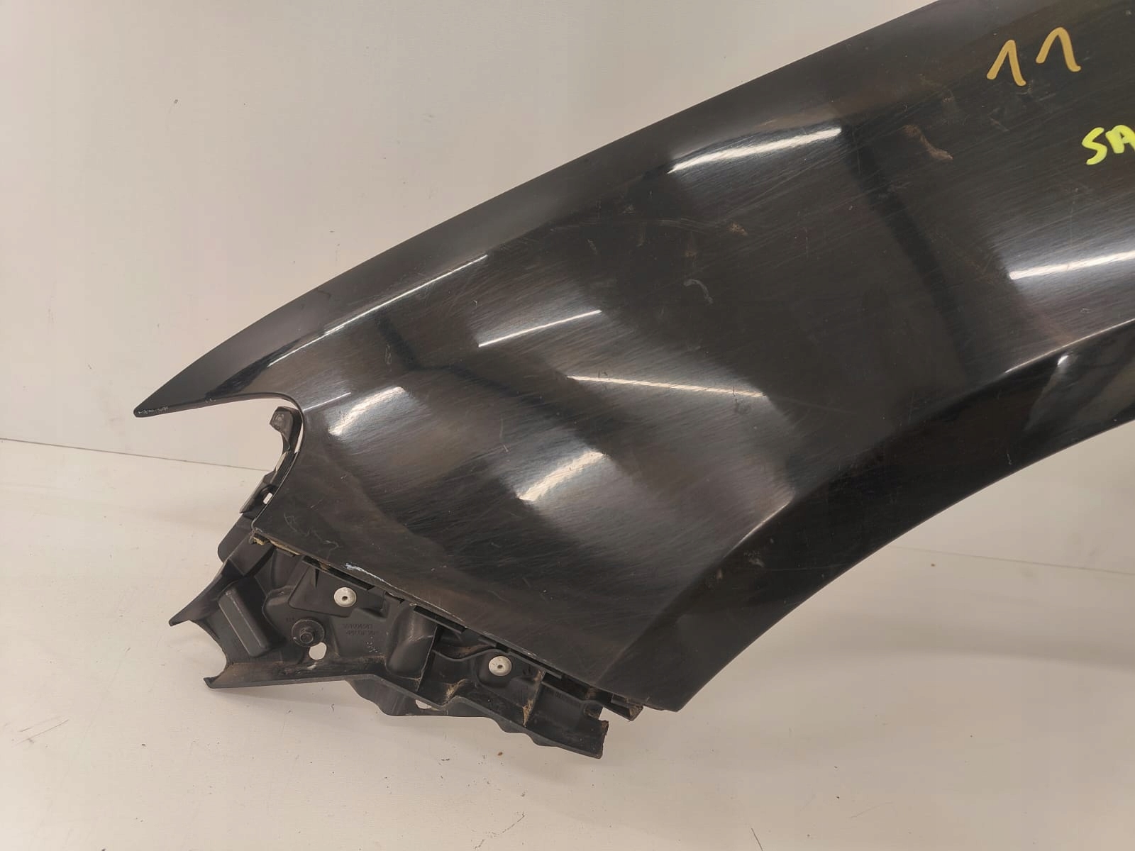 Saab 95 ng 10-12 ĽAVÝ PREDNÝ BLATNÍK