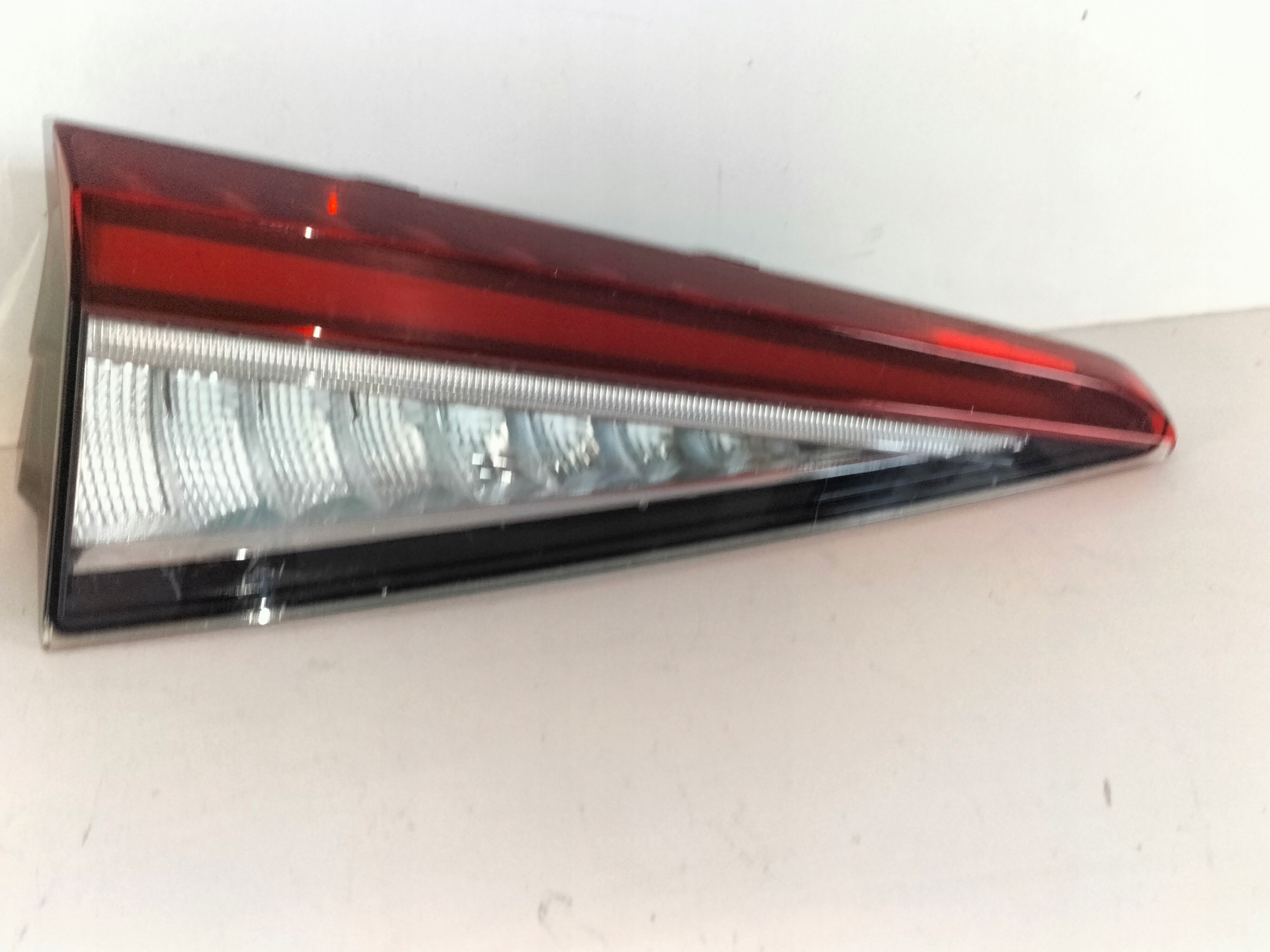 LAVE ZADNE SVETLO SKODA ENYAQ 21- LED
