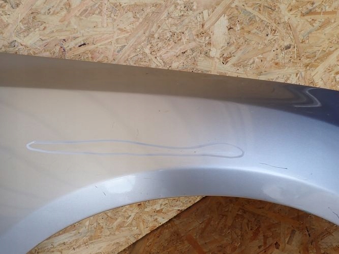 FORD FOCUS MK3 III 10- PRAVY PREDNY BLATNIK