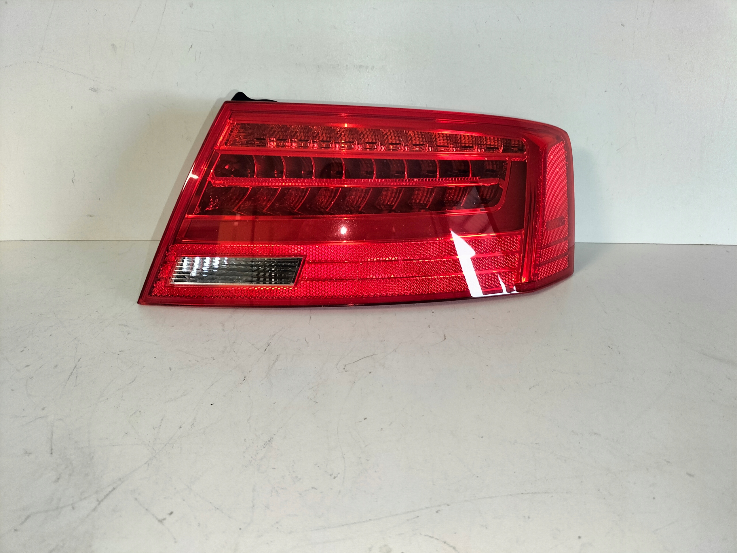 PRAVE ZADNE SVETLO AUDI A5 8T LIFT 11-16 SPORTBACK LED