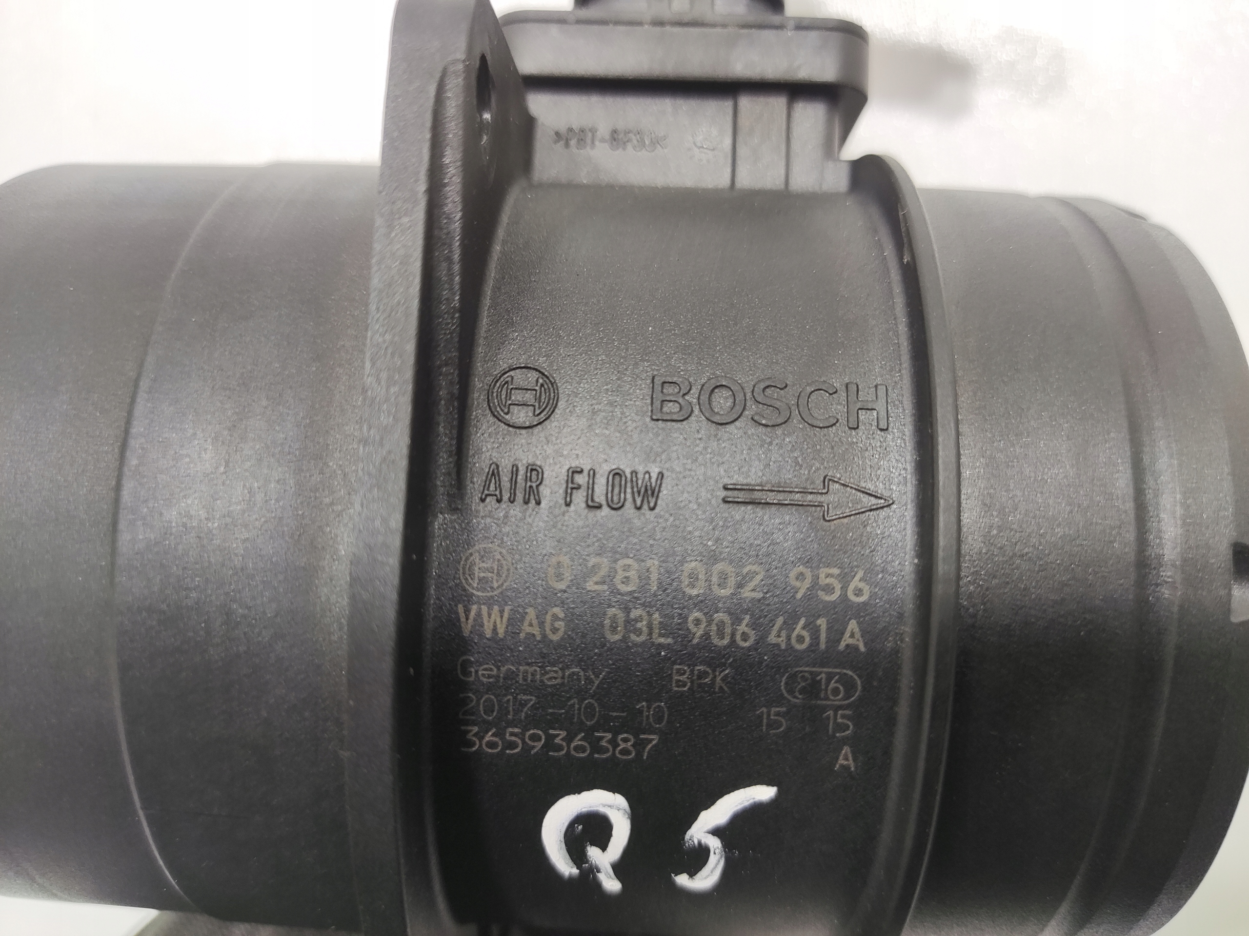 VAHA VZDUCHU AUDI Q5 II 80A 2.0 TDI 2016-2020 03L906461A
