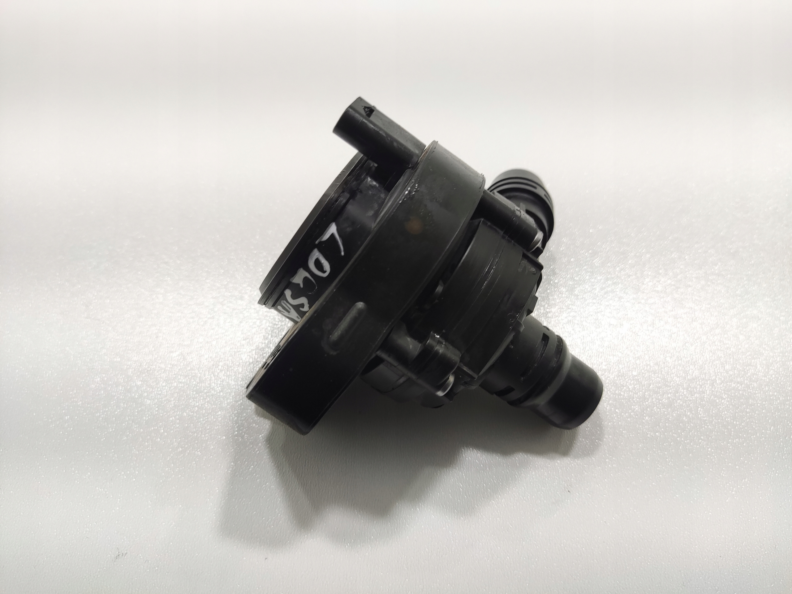 PRÍDAVNA VODNA PUMPA OPEL E-CORSA F 0392023428 9833874480 2019-2024