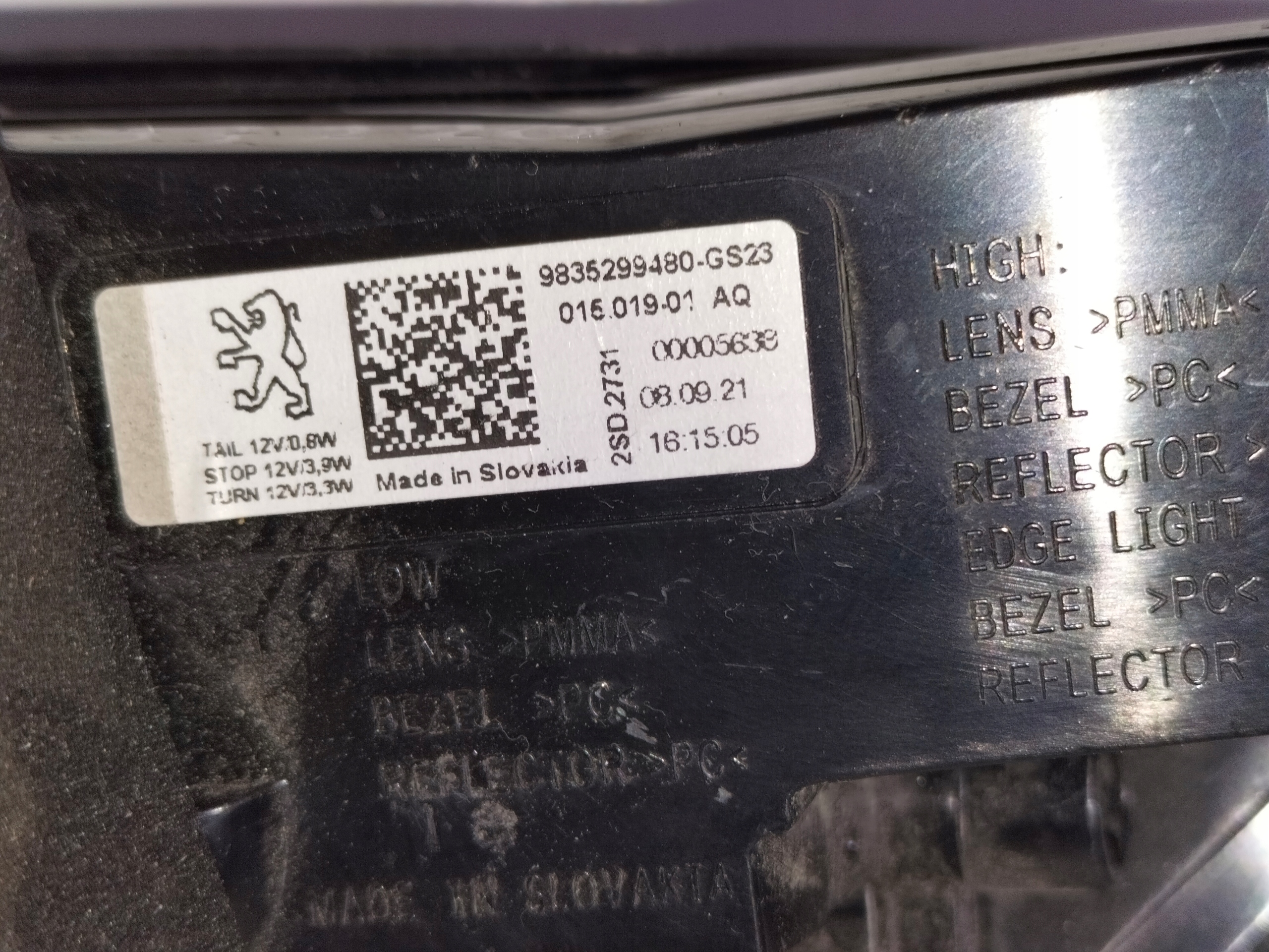 LAVE ZADNE SVETLO PEUGEOT 308 III T10 21- LED