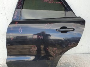 Jaguar F-Pace f pace X761 ĽAVÉ ZADNÉ DVERE Jaguar F-Pace f pace X761 ĽAVÉ ZADNÉ DVERE